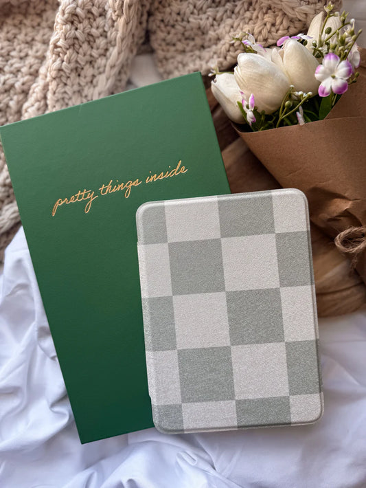 Green Checkered Kindle Case